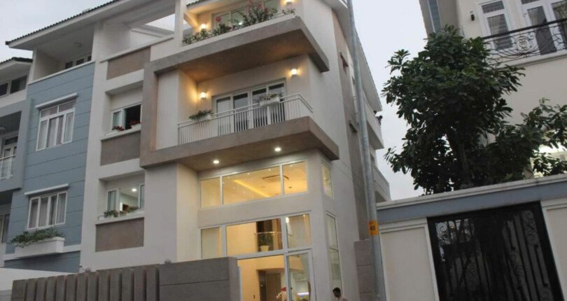 hinh anh mua ban nha biet thu nguyen can kdc phu my quan 7 t3 2025 810x430 - Giá mua bán nhà Biệt thự nguyên căn Đường số 14 Khu dân cư Phú Mỹ Quận 7 T3/2025