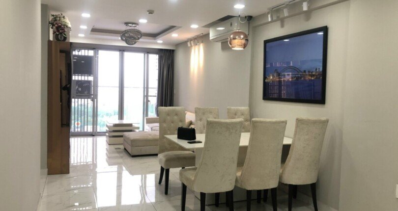 hinh anh phong khach can ho cho thue 4 810x430 - Cho thuê căn góc chung cư Scenic Valley 1, 03pn, căn góc, giá 26tr/tháng, đầy đủ nội thất.