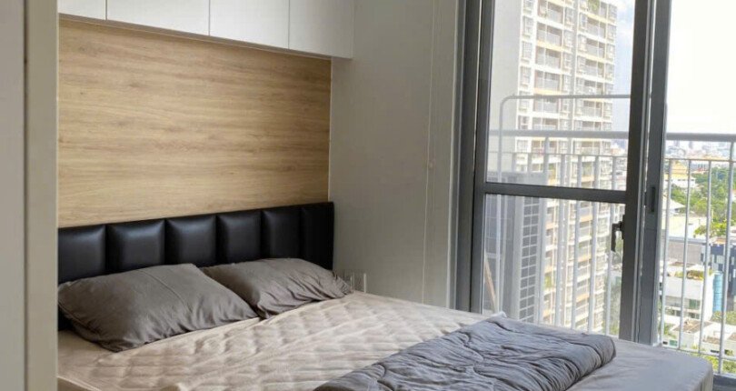 hinh anh phong ngu can ho can cho thue 4 810x430 - Cần cho thuê gấp căn hộ chung cư Scenic Valley 1, 104m2, 03pn, giá 26tr/tháng, nhà đẹp, đầy đủ nội thất.