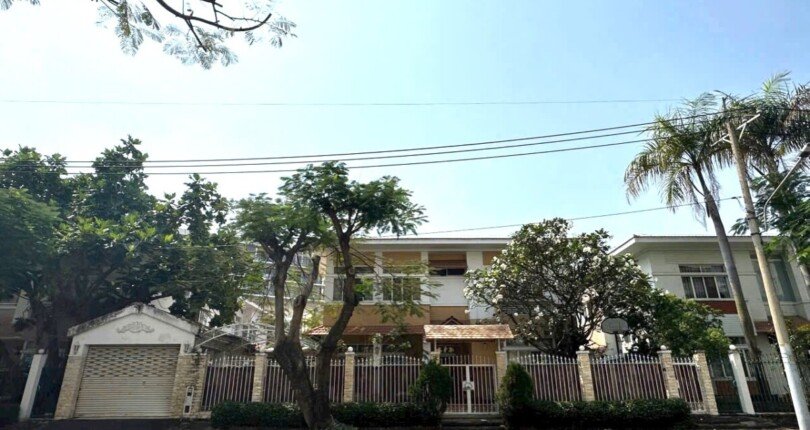 hinh mua ban nha biet thu duong ly long tuong kdc my tu 2 quan 7 t3 2025 810x430 - Giá mua bán nhà Biệt thự nguyên căn đường Lý Long Tường khu Mỹ Tú 2 Quận 7 T3/2025