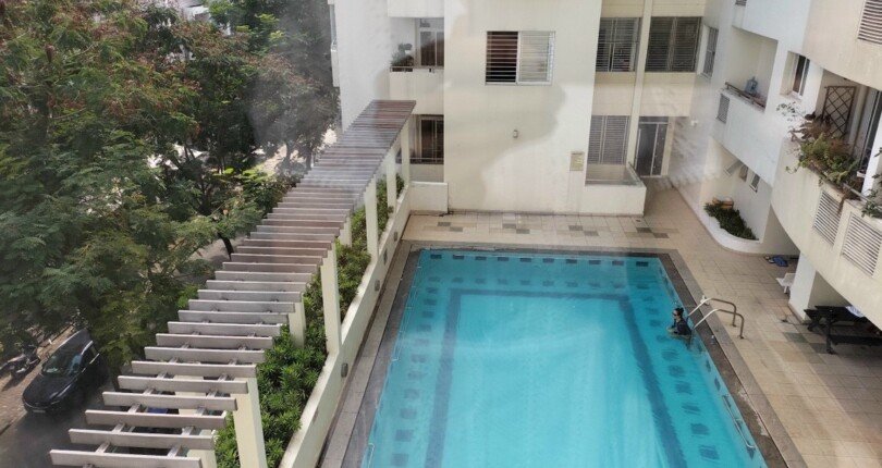 ho boi noi khu my phuc quan 7 810x430 - Giá cho thuê căn hộ 3 phòng ngủ chung cư Mỹ Phúc Quận 7 T3/2025