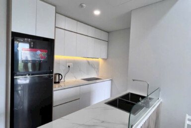 khong-gian-bep-rong-rai