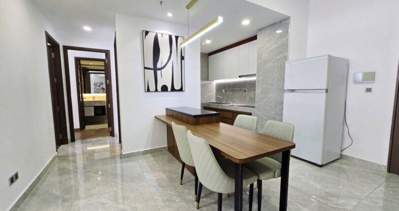 khong gian phong an va bep 1 810x430 - Giá mua bán căn hộ 2pn block A căn 01 chung cư The Peak Quận 7 t3/2025