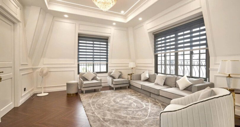 khong gian phong sinh hoat chung 810x430 - Bán gấp nhà biệt thự song lập căn góc nội thất cao cấp kdc Amelie Villa Nhà Bè T3/2025