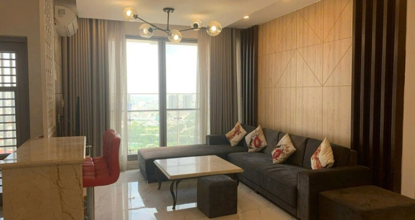 phong khach can ho ban 1 810x430 - Giá mua bán căn hộ 2pn Block D chung cư Green Valley Quận 7 T3/2025