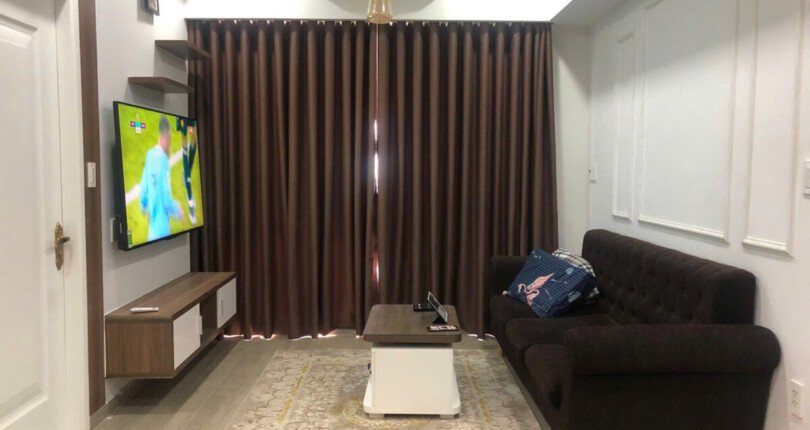 phong khach can ho can ban 2 810x430 - Bán căn hộ 78m2, chung cư Hưng Phúc Happy Residences, 02pn, giá 5.850 tỷ, đầy đủ nội thất, nhà đang có hợp đồng thuê.