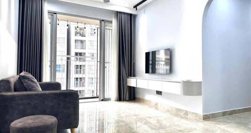 phong khach can ho cho thue 16 810x430 - Cho thuê căn hộ chung cư Scenic Valley 1, 80m2, giá 20tr/tháng, nhà đẹp, nội thất đầy đủ.