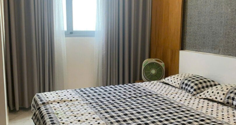 phong ngu day du noi that nhu hinh 810x430 - Giá mua bán căn hộ 2pn Block D chung cư Green Valley Quận 7 T3/2025