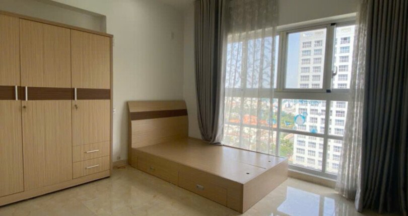 phong ngu lon trong can ho ban 810x430 - Giá mua bán căn hộ 3pn diện tích 100m2 số 01 Block K chung cư Happy Valley Quận 7 T4/2025