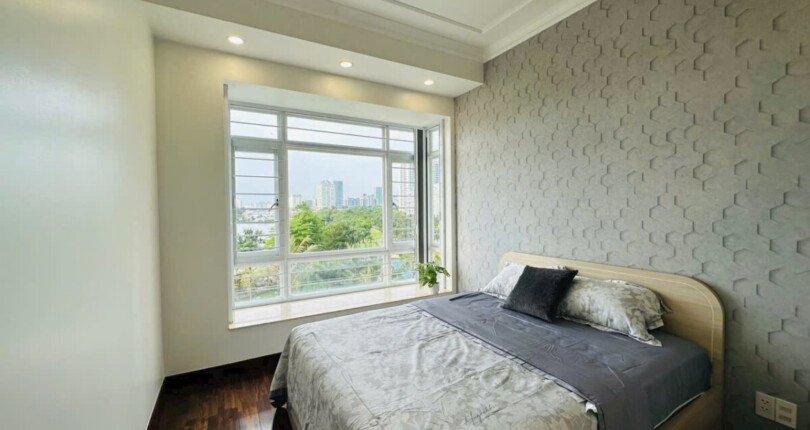 phong ngu masster can ho ban 810x430 - Bán căn hộ chung cư Reiverside Residence , diện tích 130m2, giá 13.8 tỷ, nhà mới , nội thất đầy đủ.