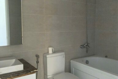 toilet-co-bon-tam-nam