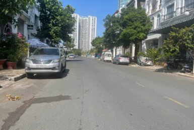 vi-tri-toa-nha-ban-mat-duong-pham-thai-buong-quan-7