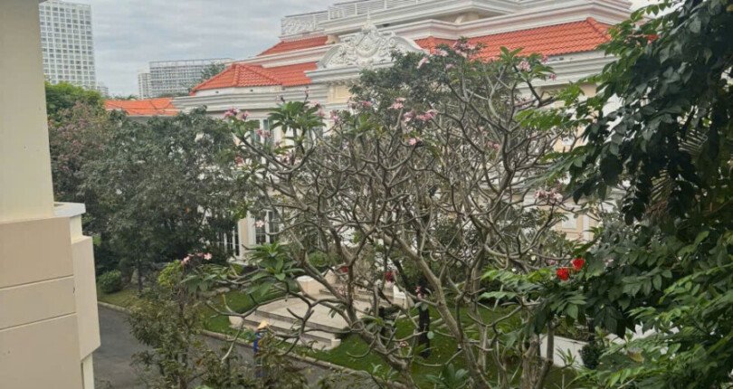 view phong ngu nha biet thu ban 810x430 - Giá mua bán nhà Biệt thự nguyên căn Nội Khu Phú Gia Quận 7 T3/2025