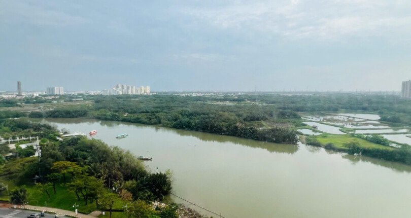 z6360135971791 a9f992b8a7a844c0dd6edef39ac0da5f 810x430 - Bán căn hộ Panorama Phú Mỹ Hưng - View Sông 146m2 - Giá 15 tỷ