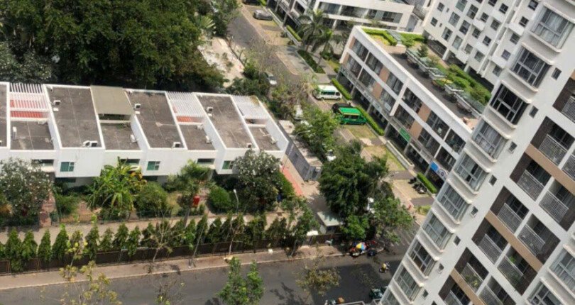 z6369049674991 181909bf30c72eb8eb37c87050f89043 810x430 - Cho thuê Scenic Valley Block E Tầng 15 dt 94m 2 phòng giá 30 triệu