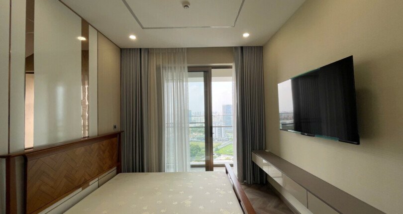 z6369051960870 baef9112154348e714863173ae3c372f 810x430 - Cho thuê Midtown M8 Block D Tầng 25 dt 122m 3 phòng giá 2500usd