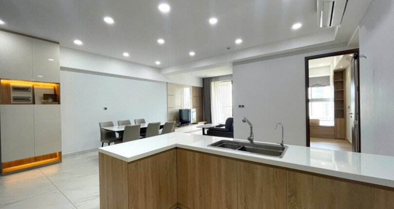 z6369052385358 8ff39a38bcfc82a586de26ee128e63ff 810x430 - Cho thuê Midtown M7 Block A Tầng 12 dt 115m 3 phòng giá 2000usd/tháng