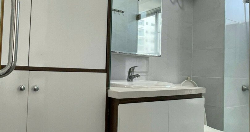 z6375892818928 60cfaeb5091c8a20ff1263e26f094089 810x430 - Bán Scenic Valley 1 Block D Tầng 18 dt 80m 2 phòng giá 6,3 tỷ