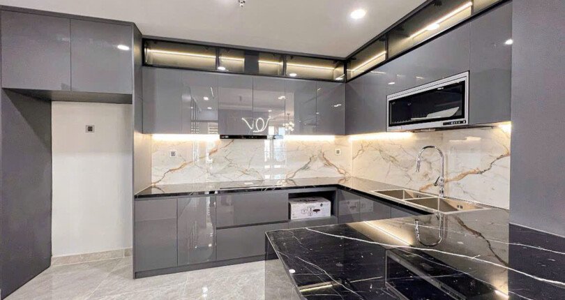 z6375894090380 db620200320d8ed0eb78424a180c12a7 810x430 - Bán Midtown M8 Block A Tầng 15 dt 129m 3 phòng giá 14,5 tỷ có HĐT 2300usd