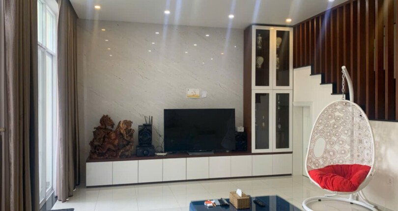 z6375894637524 eb3e8fceaf08471361c20e81cc77218a 810x430 - Bán Mỹ Tú Cảnh Quan 1 Block B Tầng 10 dt 295m giá 21 tỷ