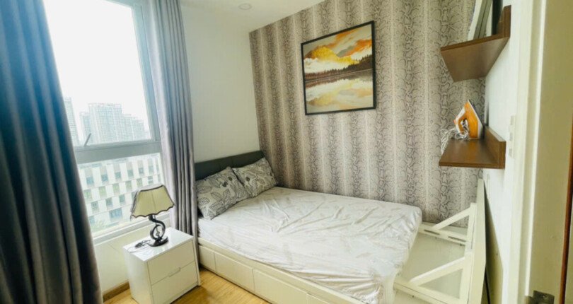 z6379195331064 790173ad20c5dc41830dc054d008ea63 810x430 - Bán Star Hill Block C Tầng trung dt 94m 2 phòng giá 8 tỷ