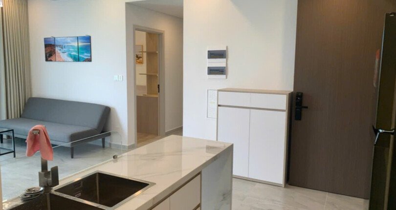 z6389980634688 05df443acae4ee1db7e0ee47036ad974 810x430 - Bán Cardinal Court Block B Tầng 8 dt 76m 2 phòng giá 8,6 tỷ