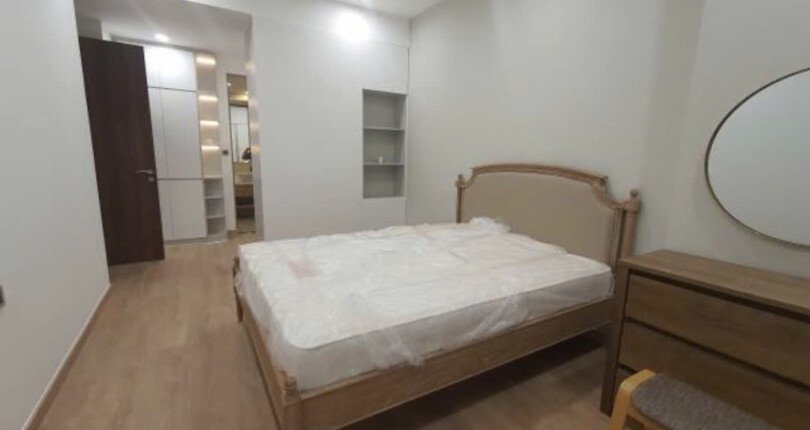 z6391890729625 cd01c0bbf6b78dcb8f4759d7ebdbe2a6 810x430 - Bán Midtown M7 Block B Tầng 7 dt 110m 3 phòng giá 13,5 tỷ