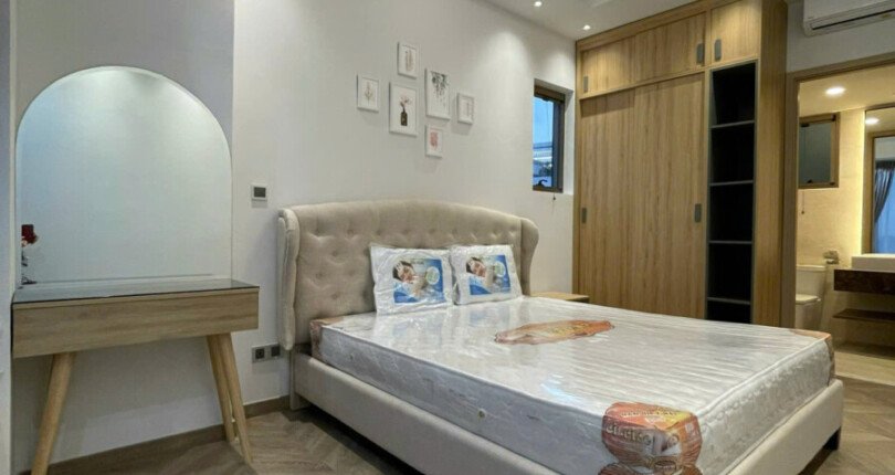 z6391897143269 146777f88326066bbdbddee80605d373 810x430 - Bán Riverside Residence Block CK 3 Tầng 3 dt 146m 3 phòng giá 12,5 tỷ