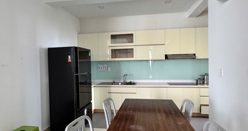 z6405518618294 7905d59034f1ad70bc4286bbfd2b6a90 810x430 - Bán Star Hill Block B Tầng 11 dt 87m 3 phòng giá 6,9 tỷ