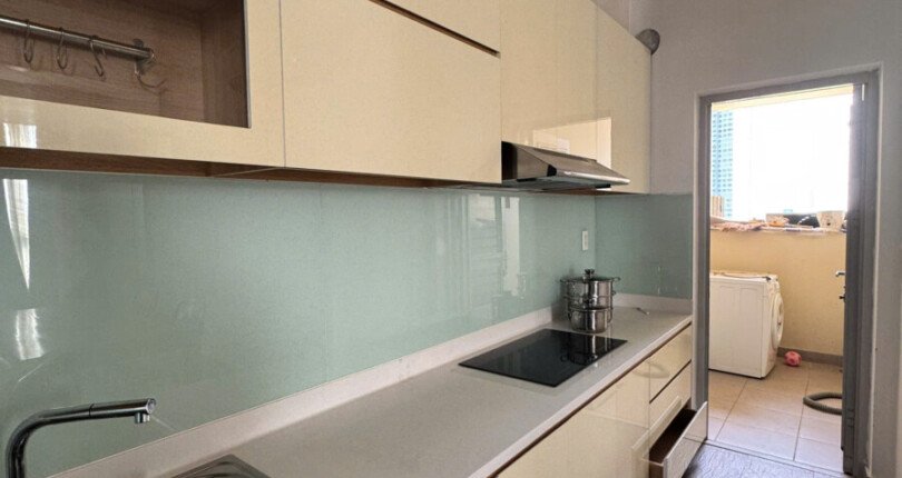 z6405518662622 79c5297525bd84031eadba447d1b579d 810x430 - Bán Star Hill Block B Tầng 11 dt 87m 3 phòng giá 6,9 tỷ