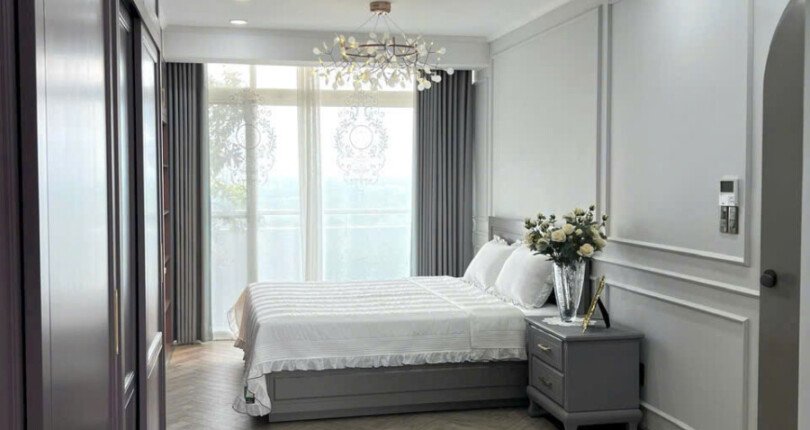 z6412291252625 0e6e33736308f4e6ac1fa6a5e273b575 810x430 - Bán nhanh căn hộ Garden Court 2. DT 141m2 View Bến du thuyền. Nội thất mới xịn- ban công nối dài. Giá 14.5 Tỷ