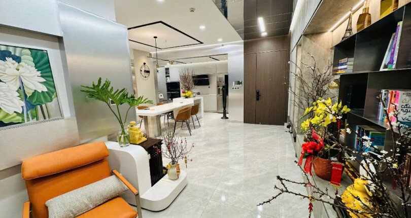 z6422391563255 6d7cc106207b7bfac2961dff85ea7d90 810x430 - Bán Midtown M8 View sông Tầng 7 dt 127m 3 phòng giá 16 tỷ