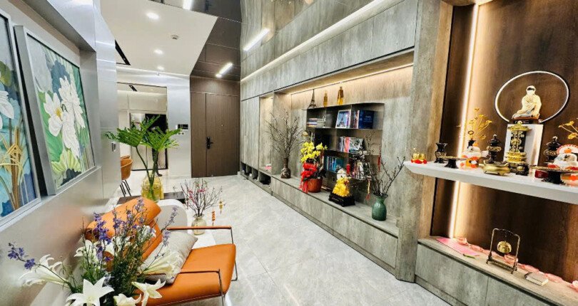 z6422391563257 4c49d5fedbd4ca9d368f2d03a6c4aeda 810x430 - Bán Midtown M8 View sông Tầng 7 dt 127m 3 phòng giá 16 tỷ