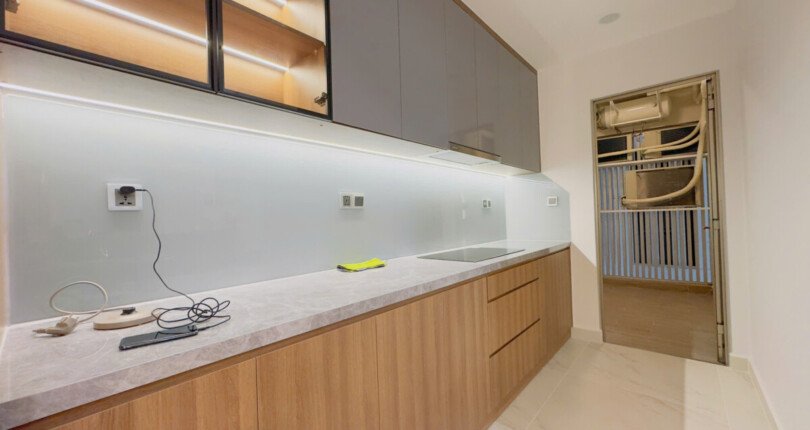 z6441165117623 0c5413c8c2f5a7692ff19bb2e8f1fdc1 810x430 - Cho thuê Midtown M7 Block B Tầng 18 dt 82m 2 phòng giá 29 triệu