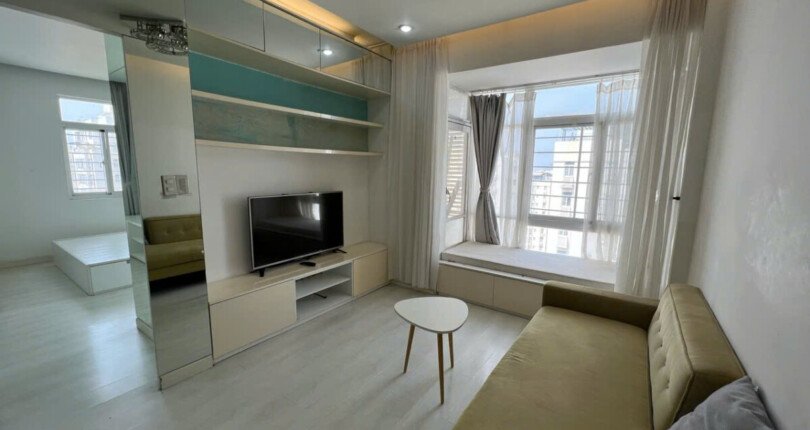 z6450049371807 cc2004e08e73cb66b3a52d862beac57a 810x430 - Cho thuê căn hộ Sky Garden 3 dt 74m 2 phòng căn góc giá 15 triệu