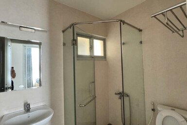 z6458712355636_1b9c36b6538dcd3336307a017e8426c8