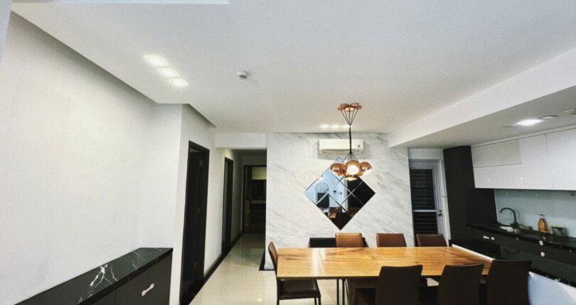 ban can ho happy valley 8 810x430 - Bán căn hộ Happy Valley. Căn Góc Diện tích 135m2- Nhà đang cho thuê 34 Triệu/Tháng. Thiết kế 3 Phòng-2wc- Giá 9.5 Tỷ