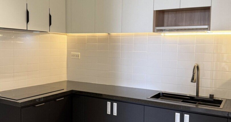 ban can ho hung phuc primier 19 810x430 - Chuyển nhượng căn hộ Hưng Phúc Premier. DT 70m2-2 Phòng-2wc- Nội thất mới như hình- View biệt thự. Giá 6.6 Tỷ