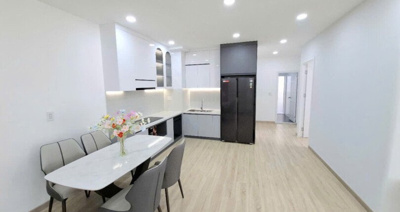 ban can ho sky garden 1 7 1 810x430 - Bán căn hộ Sky Garden 1. DT 88m2 Nhà mới decor- Nội thất mới như hình-3 phòng-2wc Giá bán 5.6 Tỷ