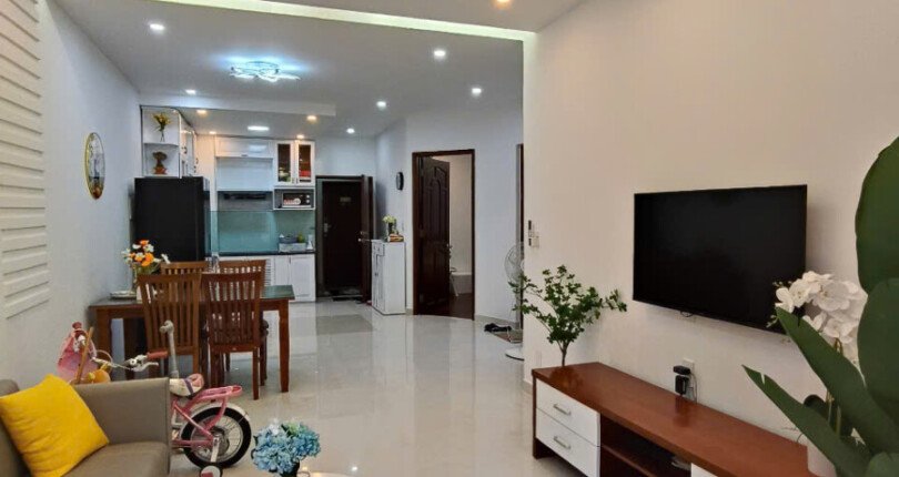 ban can ho sky garden 2 2 810x430 - Bán căn hộ Sky Garden 2. DT 71m2 Nhà đẹp- Lầu trung- thiết kế 2 Phòng-1wc- Đủ nội thất- Giá 4.180 Tỷ