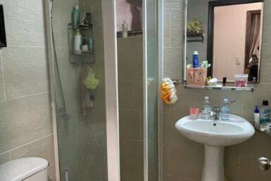 can-ho-co-2-toilet-hoan-thien-nhu-hinh