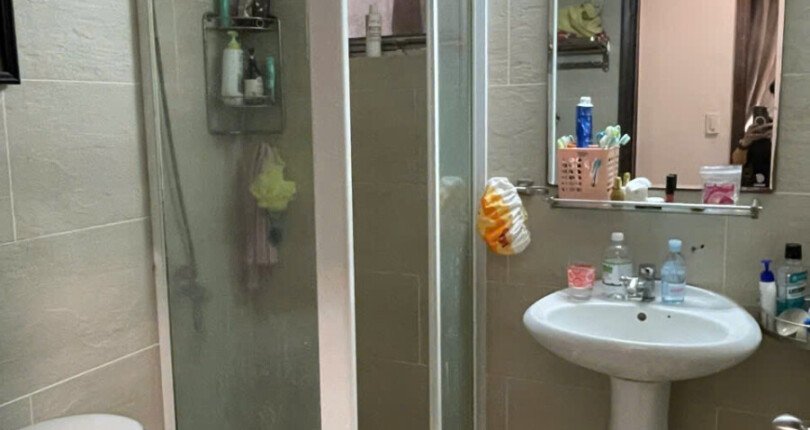 can ho co 2 toilet hoan thien nhu hinh 2 810x430 - Bán gấp căn hộ 3pn diện tích 134m2 chung cư Grand View Quận 7 giá 10,5 tỷ