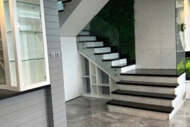 cho-thue-can-ho-penthouse-star hill (9)