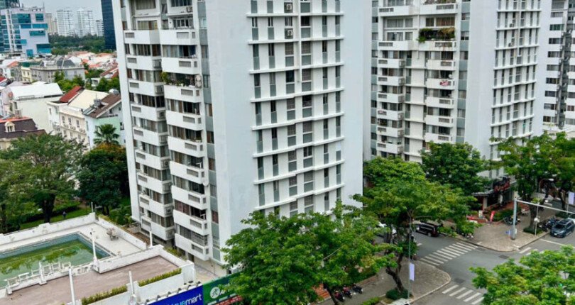 chung cu my khanh quan 7 810x430 - Giá mua bán căn hộ 3pn chung cư Mỹ Khánh 4 Quận 7 T4/2025