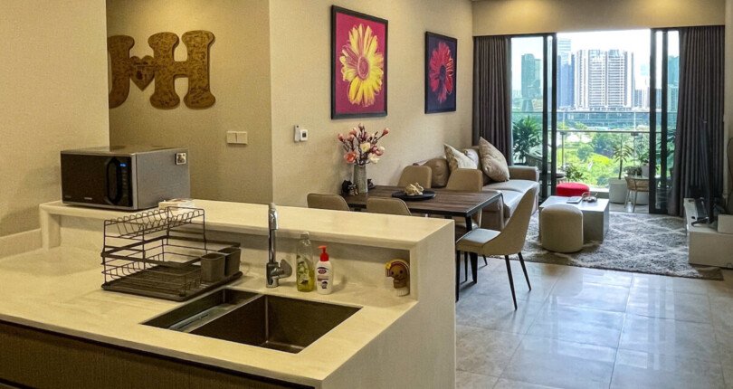 goc phong bep 810x430 - Giá mua bán căn hộ 2pn tòa Hudson chung cư The River Thủ Thiêm T5/2025
