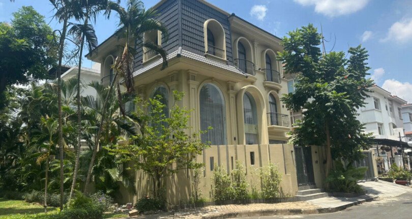 hinh anh mua ban nha biet thu nguyen can noi khu my kim 2 quan 7 t4 2025 810x430 - Giá mua bán nhà Biệt thự nguyên căn góc đường Nội khu Mỹ Kim II Quận 7 T4/2025