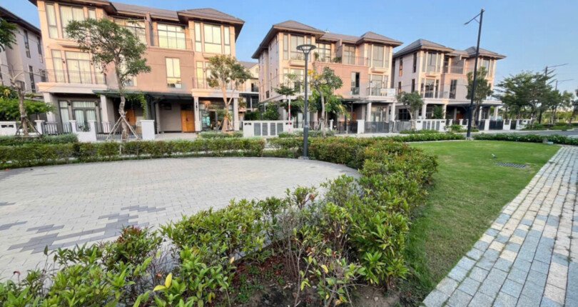 hinh anh mua ban nha biet thu song lap gs nha be t5 2025 810x430 - Giá mua bán nhà Biệt thự song lập nguyên căn nội khu GS Nhà Bè T5/2025