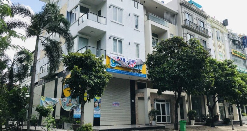 hinh anh mua ban toa nha khach san duong ha huy tap phu my hung quan 7 t4 2025 810x430 - Chủ gửi bán gấp tòa nhà khách sạn góc công viên đường Hà Huy Tập Phú Mỹ Hưng Quận 7 T4/2025