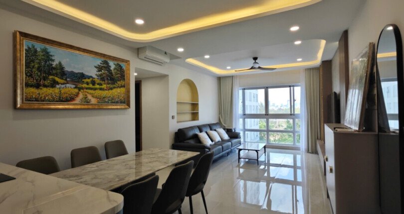 hinh anh phong khach can ho can cho thue 1 810x430 - Cho thuê căn hộ 03pn, 135m2, chung cư Happy Valley , nội thất căn hộ đầy đủ, giá 35tr/tháng, xem nhà dễ.