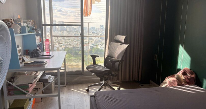 hinh anh phong ngu can ho can ban 4 810x430 - Bán căn hộ chung cư Green Valley , 89m2, giá 7.350 tỷ, nhà đang có hợp đồng thuê ổn định.